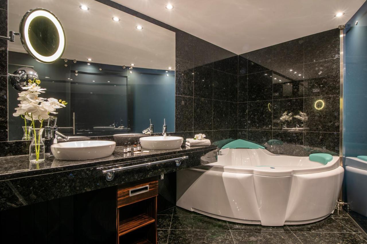 Hotel Starc By Pierre & Vacances Premium Andorra la Vella Eksteriør billede